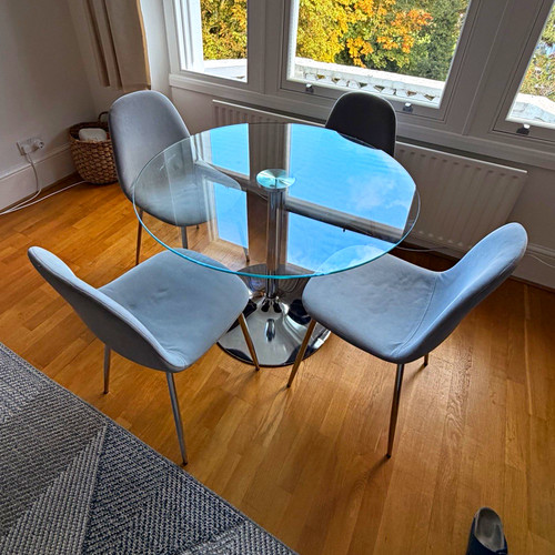 Round clear glass dining - clear,